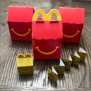 Lil McDonalds Golden Happy Meal Toy #21